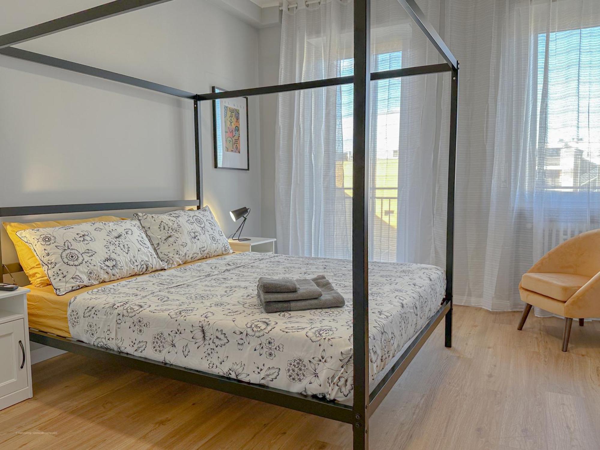 Torre 24 - Luxury Naviglio Suite Milano Esterno foto