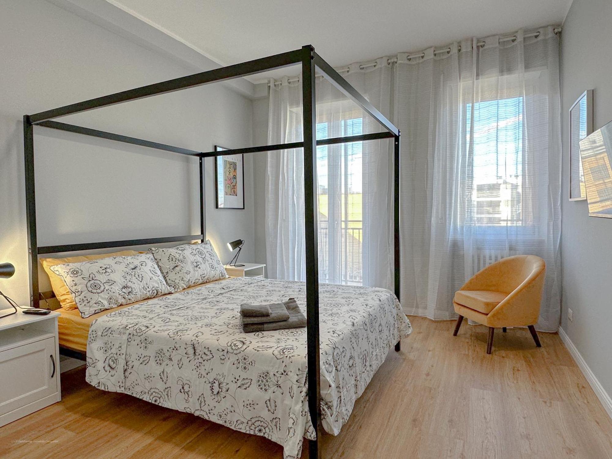 Torre 24 - Luxury Naviglio Suite Milano Esterno foto